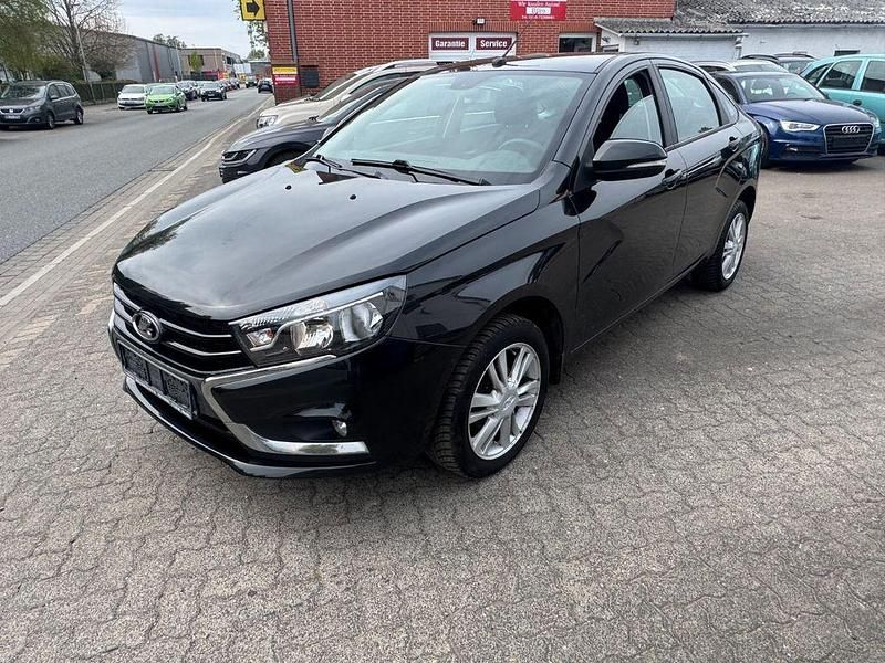 Second-hand Lada Vesta 106 CP (77 kW) 2017 Negru Berlinǎ