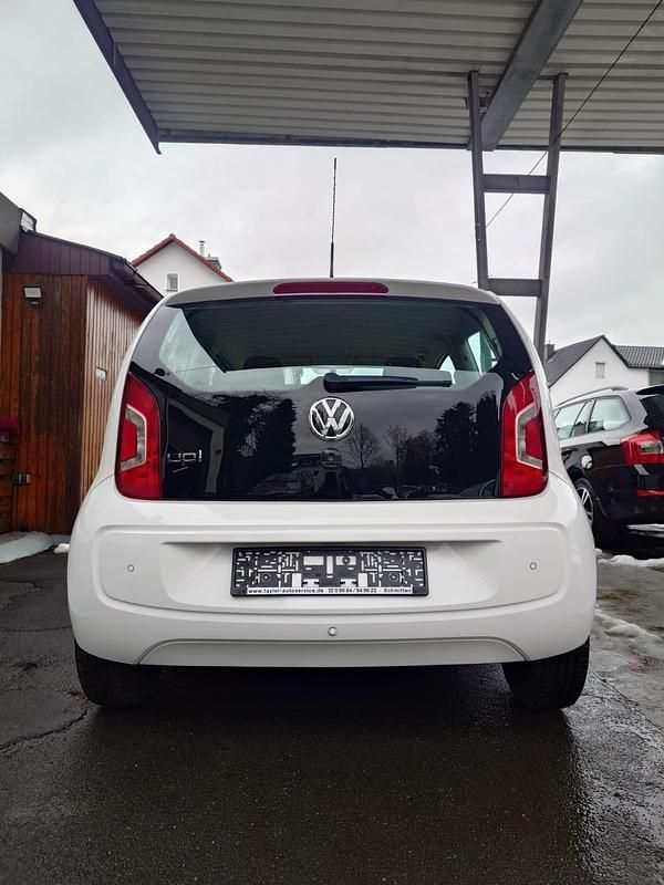 Gebraucht VW up! 75 PS (55 kW) 2012 Weiß Kleinwagen