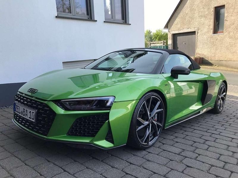 Individual audi exclusive Gebraucht 2023 Audi R8 Coupé Performance Coupé | 224.990 € - Bild 1/4