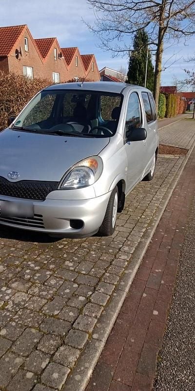 Gebraucht Toyota Yaris 2001 Grau Van / Kleinbus