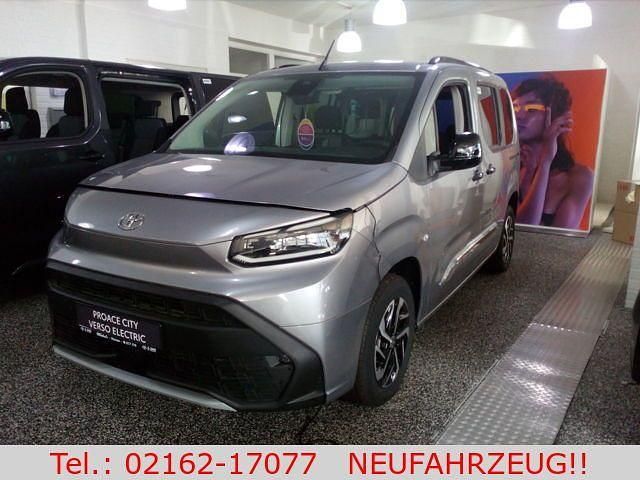 Silber Neu 2025 Toyota Proace Verso City Kombi | 42.990 € (Fairer Preis) - Bild 1/4