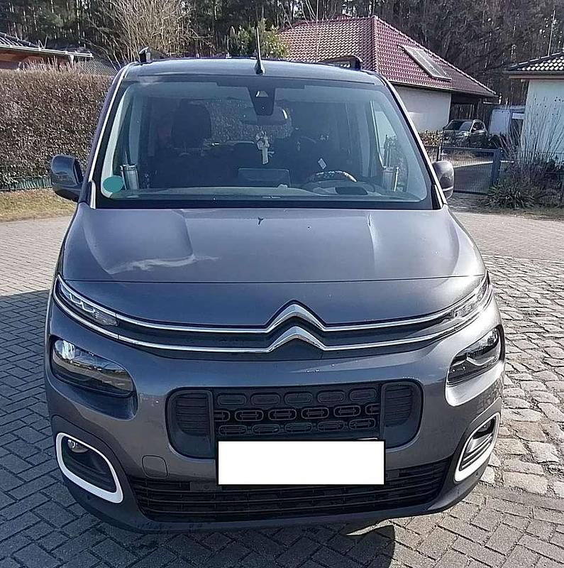 Gebraucht Citroën Berlingo PureTech 131 PS (96 kW) 2019 Grau Van / Kleinbus