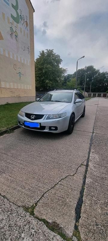 Gebraucht Honda Accord 190 PS (139 kW) 2003 Silber Kombi