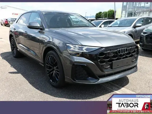 Neu Audi Q8 Comfort 286 PS (210 kW) 2026 Grau SUV