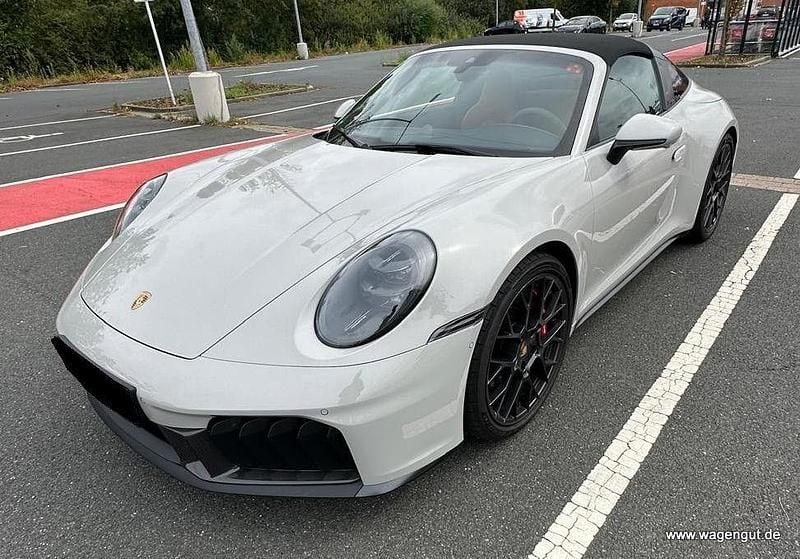 Grau Gebraucht 2025 Porsche 911 Targa 4 Cabrio | 237.990 € - Bild 1/4