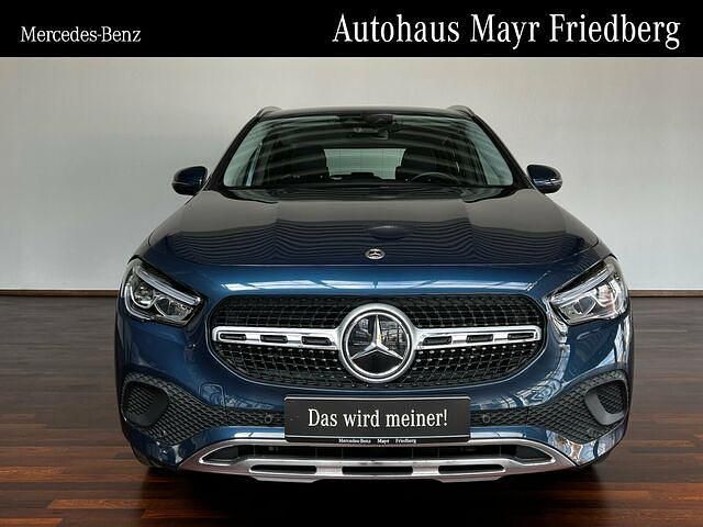 Gebraucht Mercedes GLA200 Progressive 163 PS (119 kW) 2023 Denimblau SUV