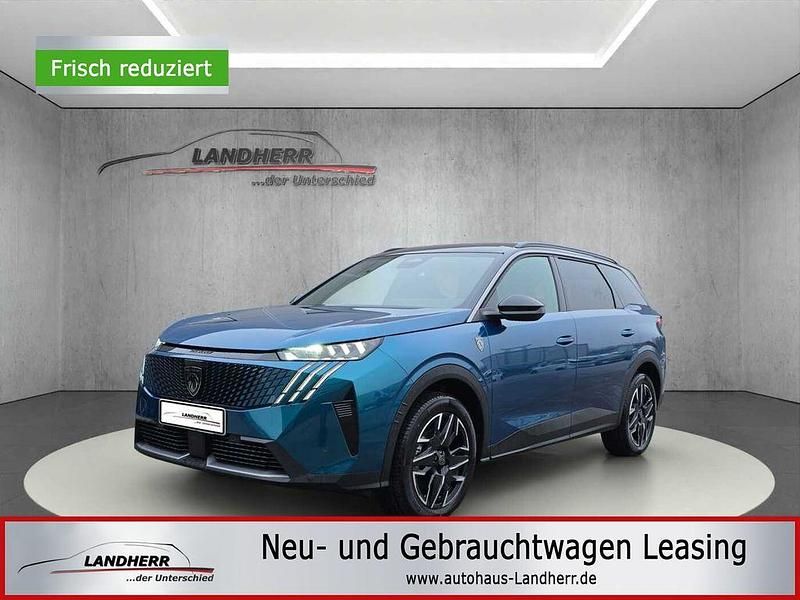 Neu Peugeot 5008 GTi 145 PS (106 kW) 2025 Obsession blau SUV