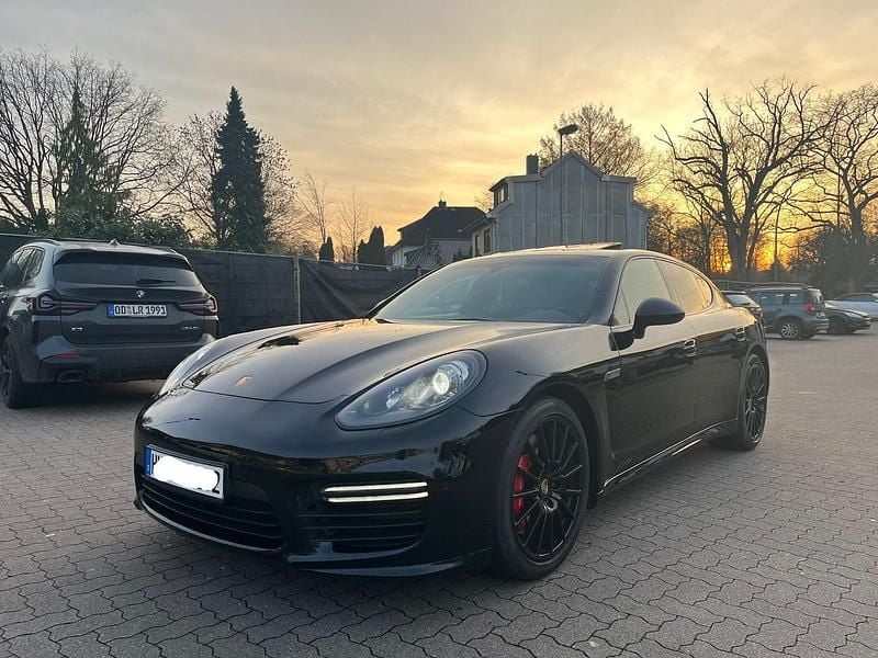 Gebraucht Porsche Panamera GTS Sport 441 PS (324 kW) 2016 Schwarz Limousine