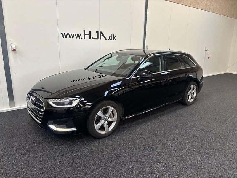 Schwarz Gebraucht 2020 Audi A4 Sport Kombi | 16.250 € - Bild 1/4