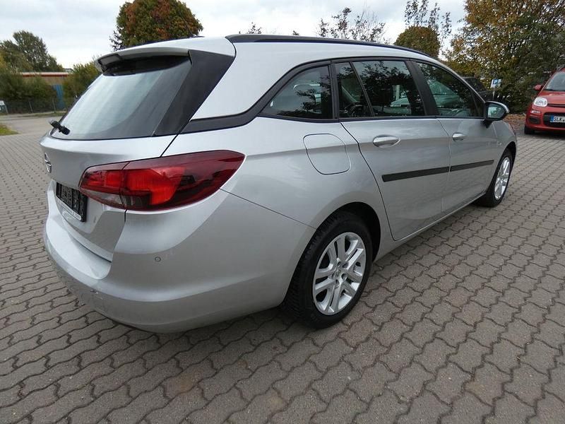 Gebraucht Opel Astra 122 PS (89 kW) 2020 Silber Kombi