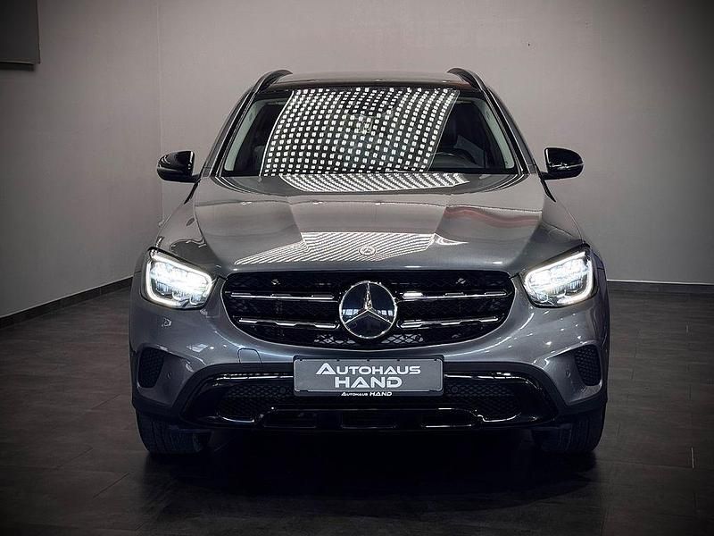 Gebraucht Mercedes GLC300 Night 245 PS (180 kW) 2019 Grau SUV