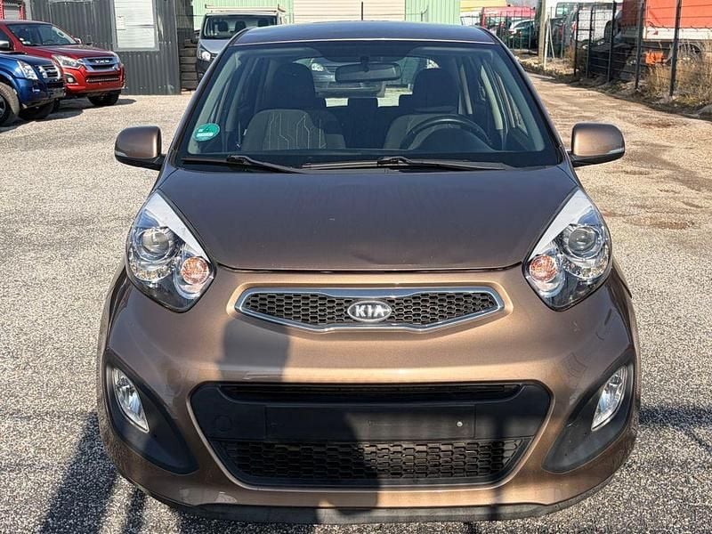 Gebraucht Kia Picanto Spirit 69 PS (50 kW) 2011 Gold Kleinwagen