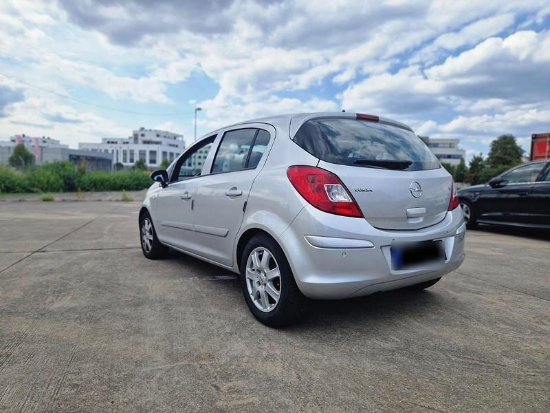 Gebraucht Opel Corsa Catch Me 80 PS (58 kW) 2007 Silber Kleinwagen