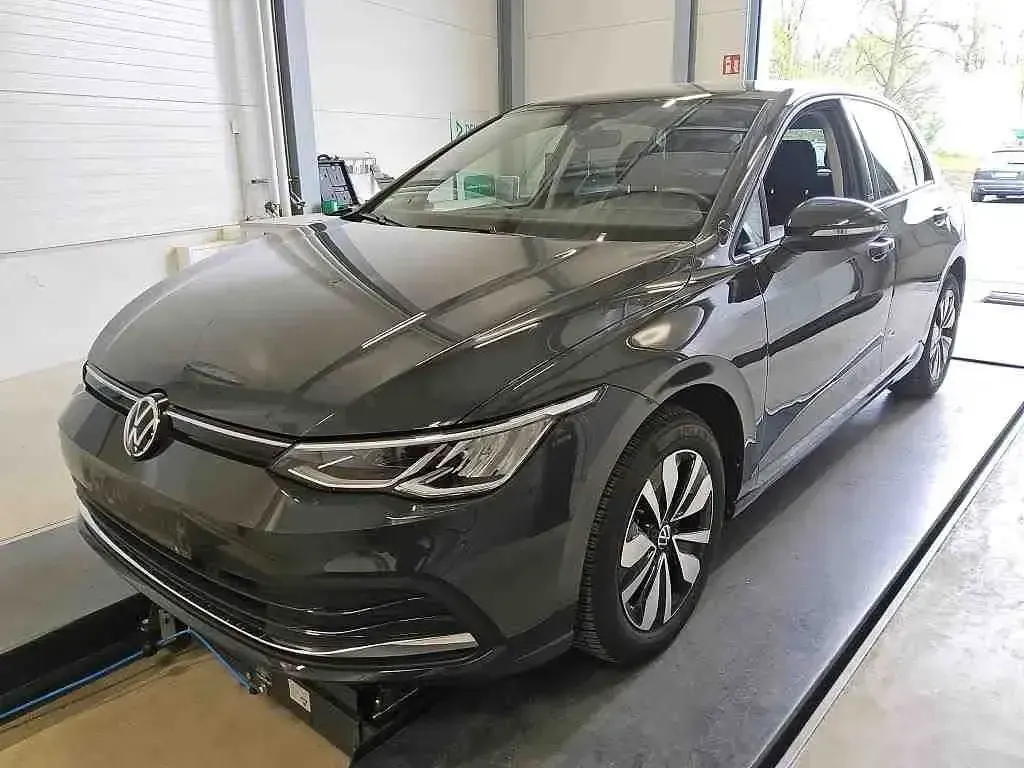 Gebraucht VW Golf VIII Move 110 PS (80 kW) 2024 Uranograu Limousine