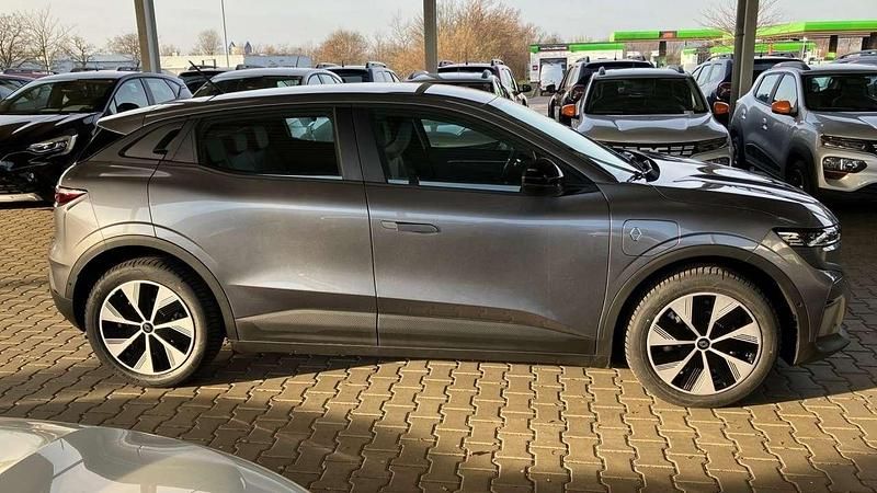 Gebraucht Renault Megane E-Tech Evolution 55 kW (75 PS) 2023 Dolomitgrau Limousine