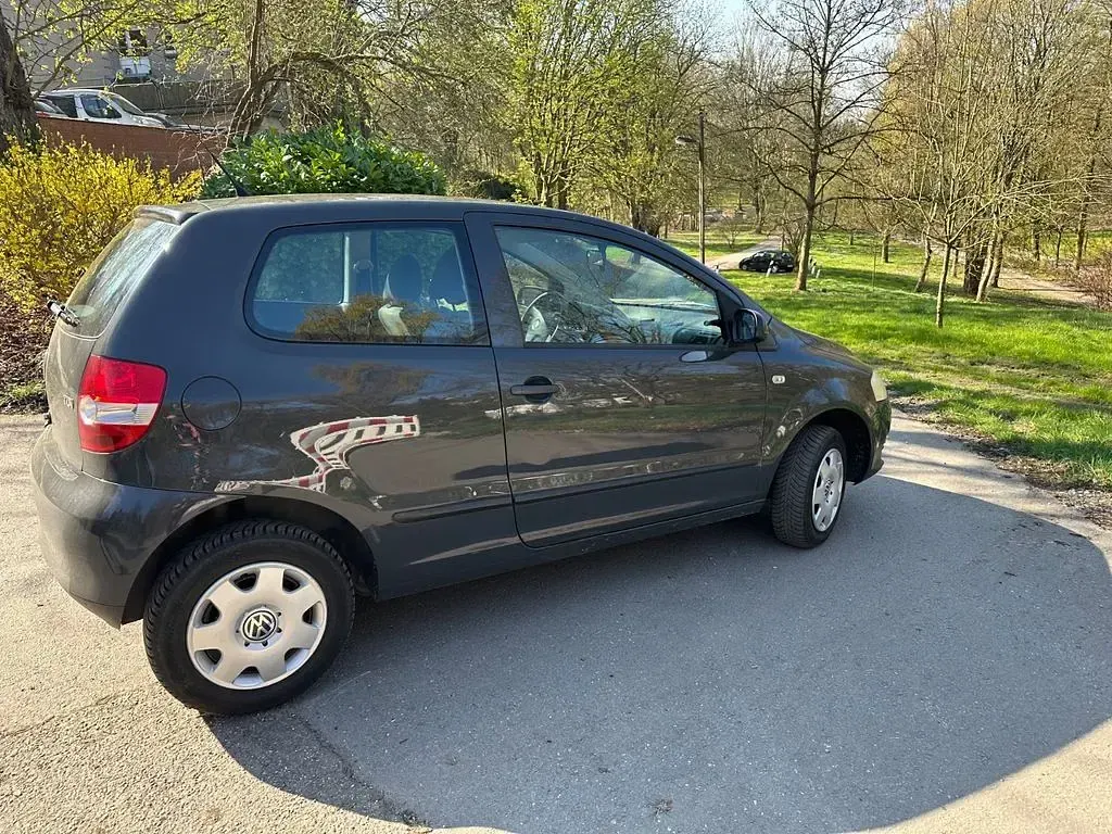 Occasion VW Fox 69 ch (50 kW) 2009 Gris Citadine