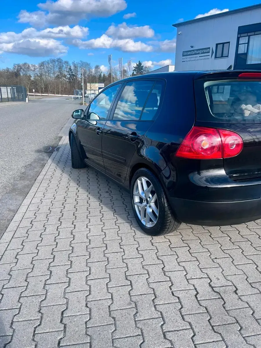 Gebraucht VW Golf IV 105 PS (77 kW) 2006 Schwarz Limousine
