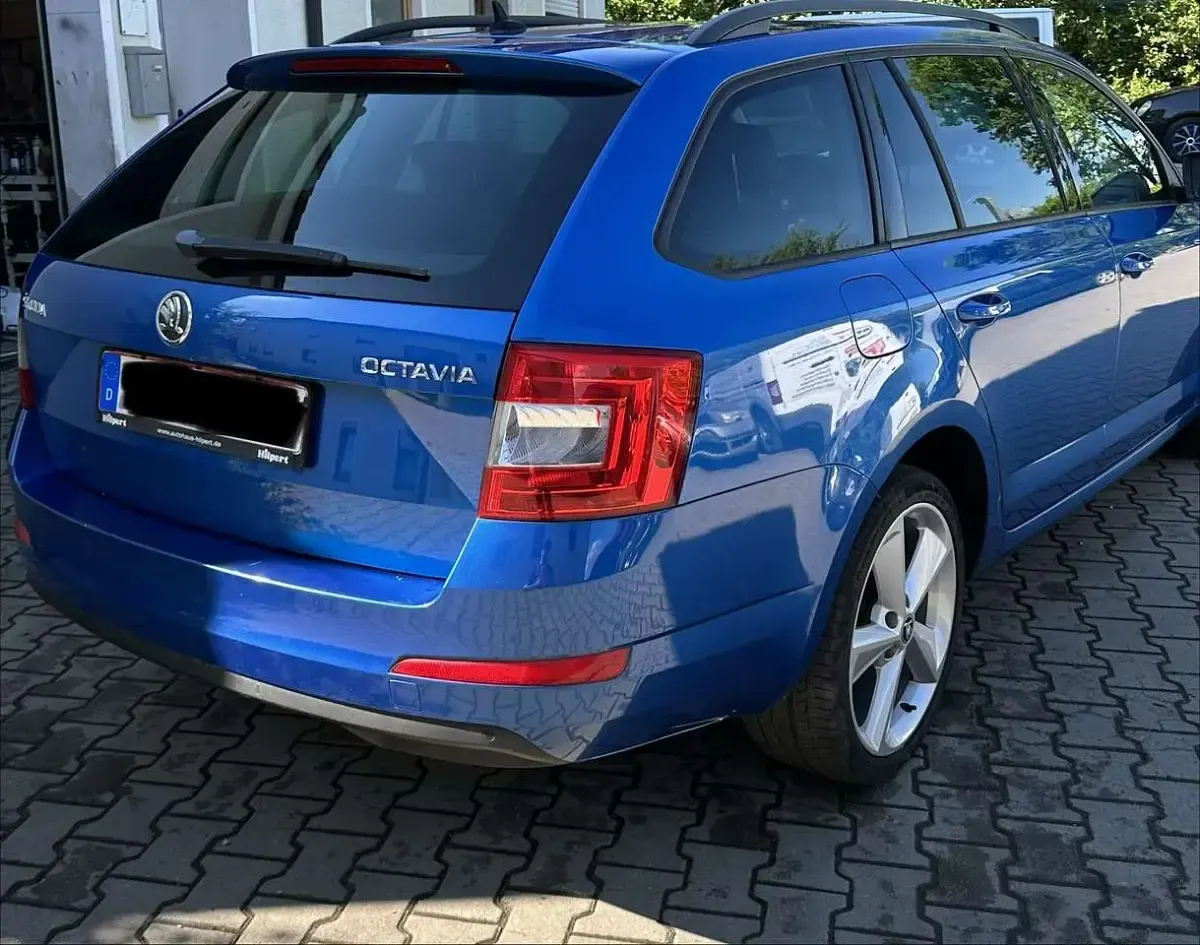Gebraucht Skoda Octavia 140 PS (102 kW) 2013 Kombi