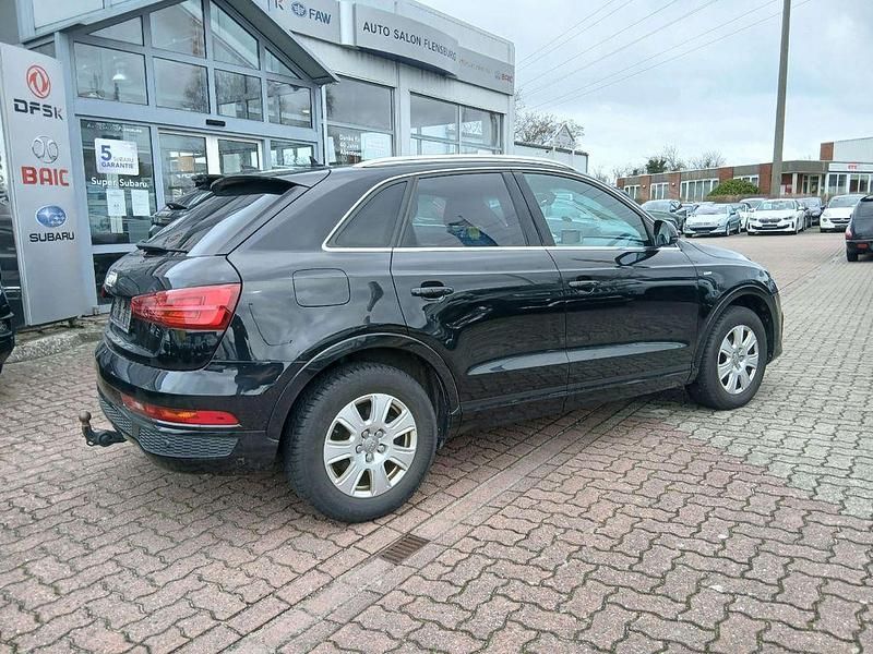 Gebraucht Audi Q3 S-Line 150 PS (110 kW) 2015 Mythosschwarz metallic SUV