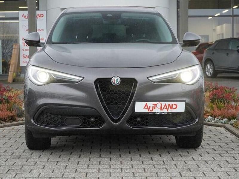 Gebraucht Alfa Romeo Stelvio 190 PS (139 kW) 2020 Colore esterno SUV