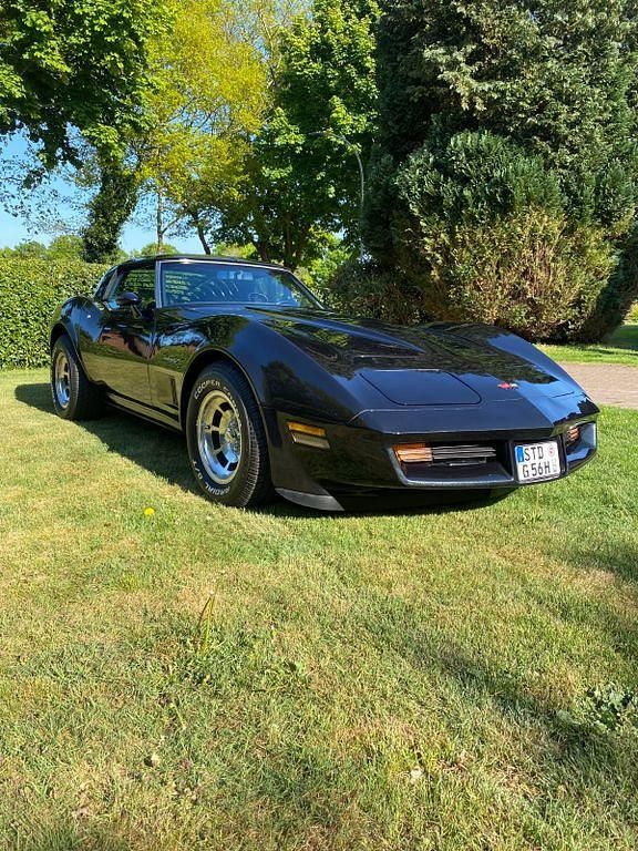 Schwarz Gebraucht 1982 Corvette C3 Cabrio | 25.900 € - Bild 1/4
