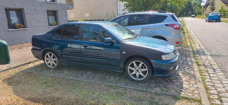 Gebraucht 1997 Nissan Primera Limousine | 2.000 € - Bild 1/4