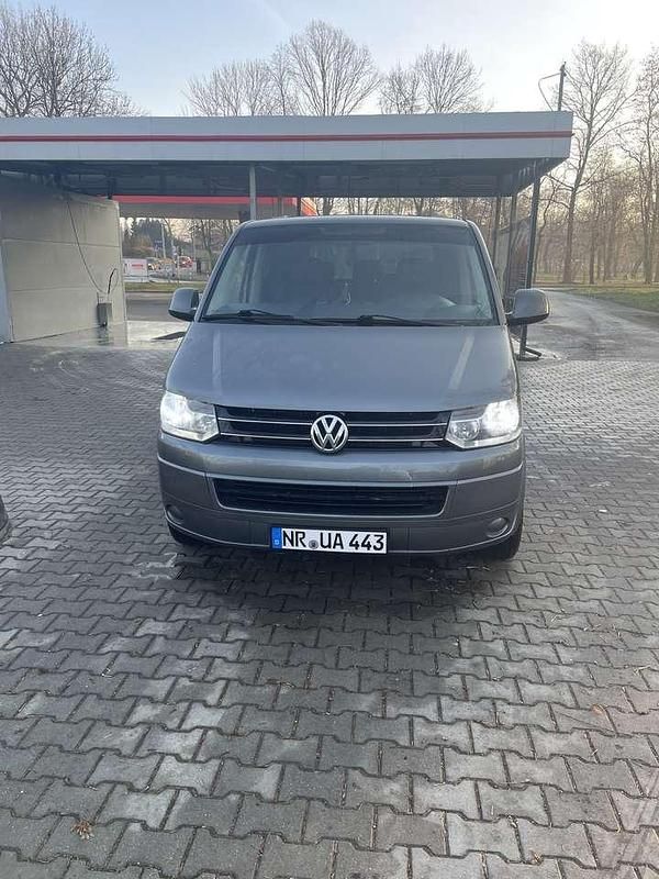 Grau Gebraucht 2010 VW T5 Comfortline Van | 10.000 € (Guter Preis) - Bild 1/4