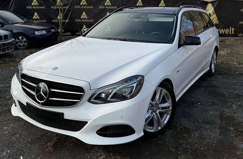 Gebraucht Mercedes E300 Edition 231 PS (169 kW) 2015 Weiß Kombi