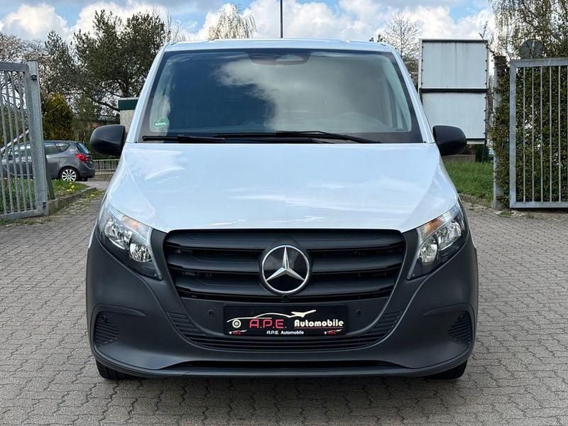 Gebraucht Mercedes Vito 136 PS (100 kW) 2024 Weiß Van