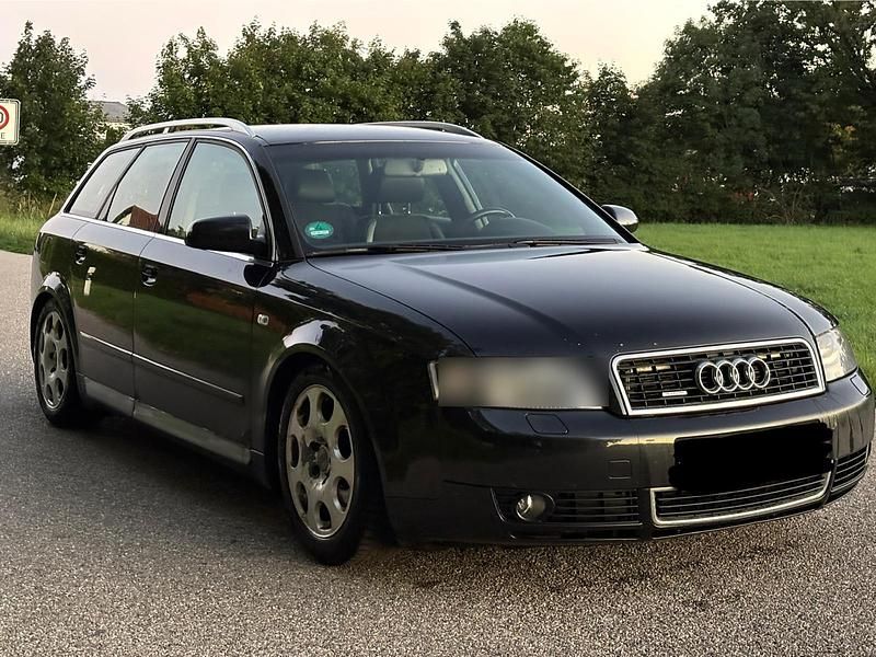 Schwarz Gebraucht 2003 Audi A4 Kombi | 1.490 € (Superpreis) - Bild 1/4