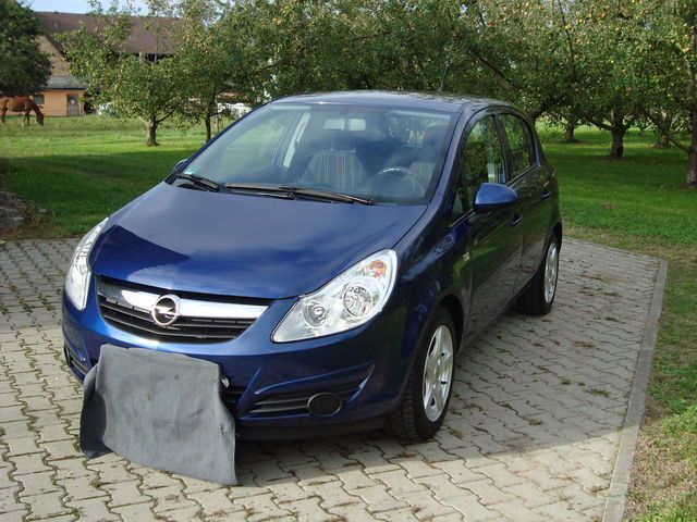 Gebraucht Opel Corsa 109 PS (80 kW) 2009 Blau metallic Kleinwagen