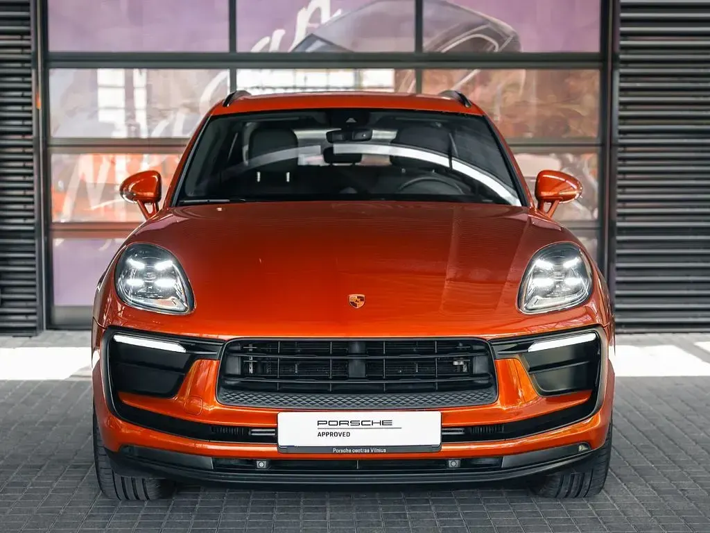 Gebraucht Porsche Macan Basis 265 PS (194 kW) 2023 Orange SUV