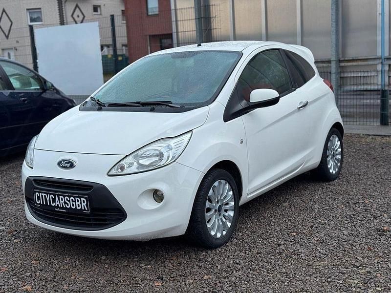 Gebraucht Ford Ka Titanium 69 PS (50 kW) 2012 Weiß Kleinwagen