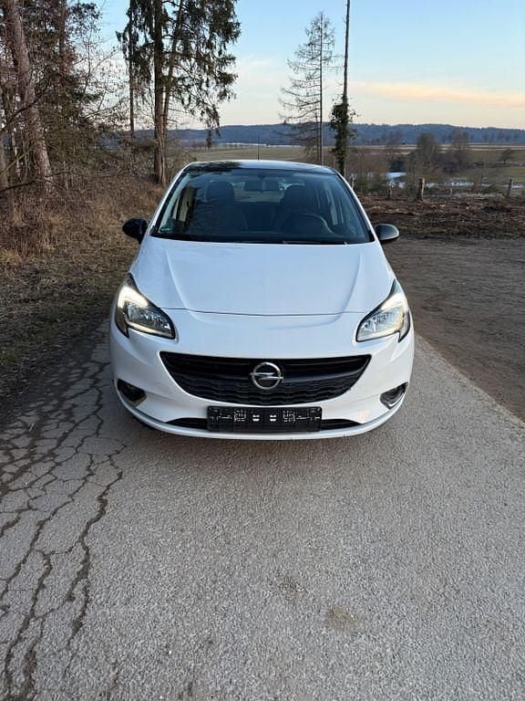 Gebraucht Opel Corsa Edition 101 PS (74 kW) 2018 Weiß Kleinwagen