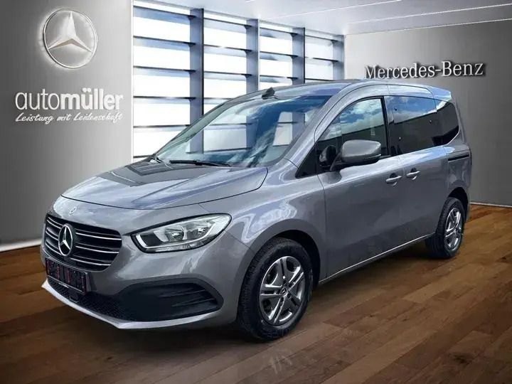 Weiß (arktikweiss) Gebraucht 2020 Mercedes Sprinter Van | 41.638 € (Superpreis) - Bild 1/2