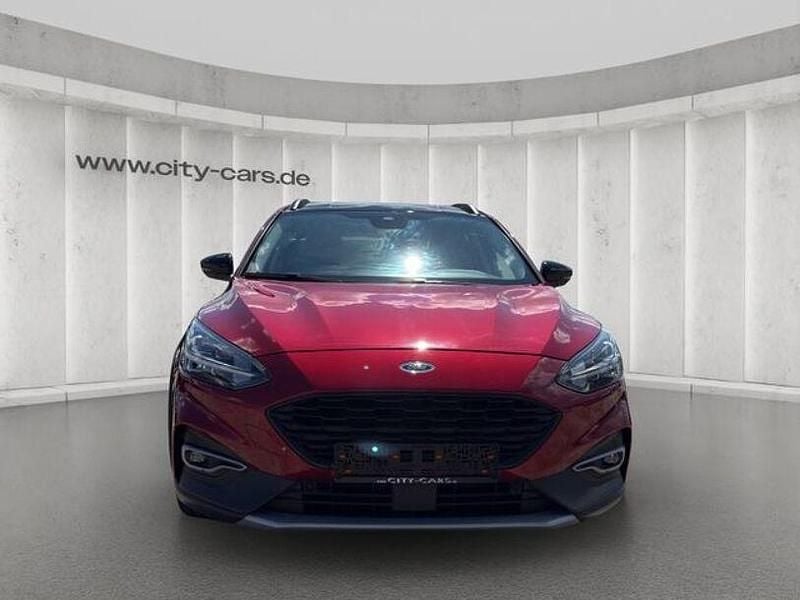 Usado Ford Focus Active 125 HP (91 kW) 2019 Vermelho Sedan