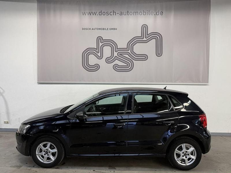 Gebraucht VW Polo Trendline 69 PS (50 kW) 2011 Deep black perleffekt Kleinwagen