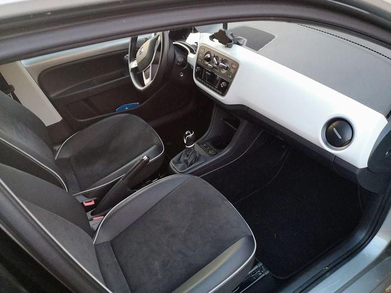 Gebraucht Seat Mii Chic 60 PS (44 kW) 2017 Silber Kleinwagen