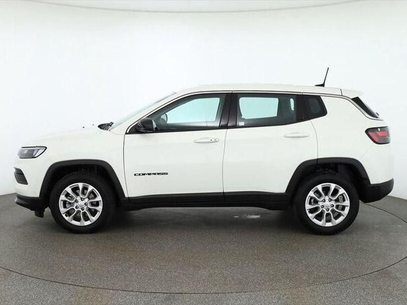 Gebraucht Jeep Compass Altitude 131 PS (96 kW) 2024 Weiß SUV