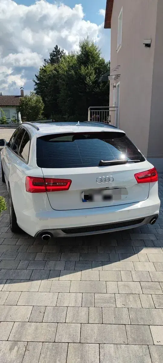 Gebraucht Audi A6 245 PS (180 kW) 2012 Weiß Kombi