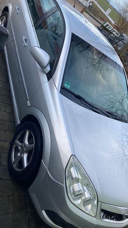 Gebraucht Opel Vectra 147 PS (108 kW) 2003 Silber Limousine