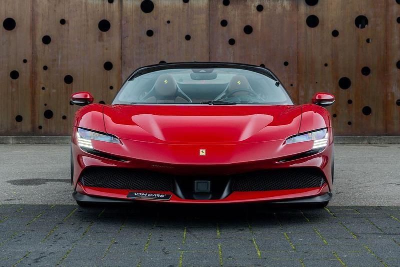 Neu Ferrari SF90 999 PS (734 kW) 2025 Rosso mugello 325 Cabrio