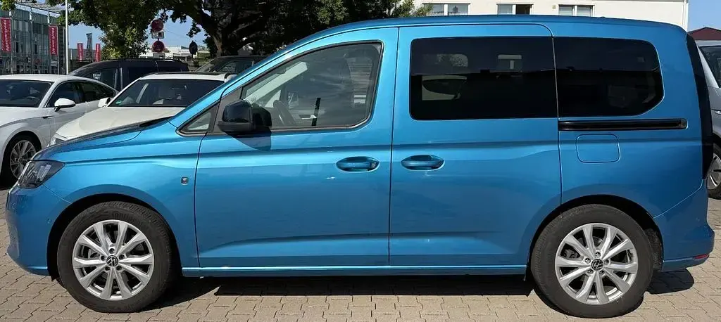 Gebraucht VW Caddy Life 122 PS (89 kW) 2022 Blau Van / Kleinbus