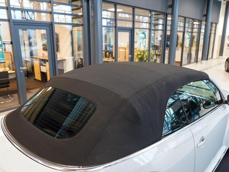 Gebraucht VW Beetle Allstar 105 PS (77 kW) 2017 Silber Kleinwagen