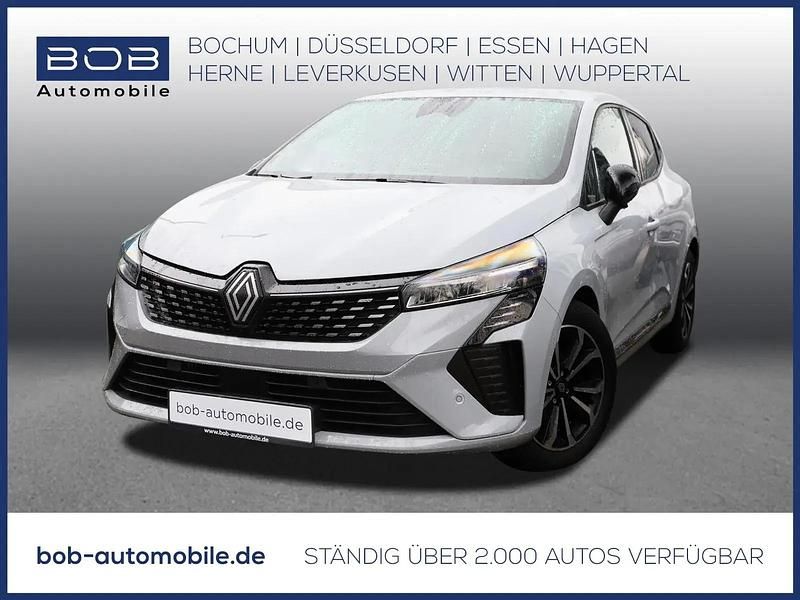 Grau Gebraucht 2025 Renault Clio V Techno Limousine | 17.887 € (Fairer Preis) - Bild 1/3