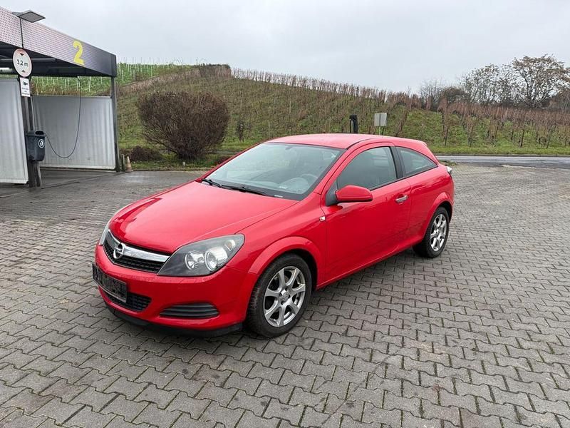 Gebraucht Opel Astra GTC Selection 90 PS (66 kW) 2009 Rot Coupé