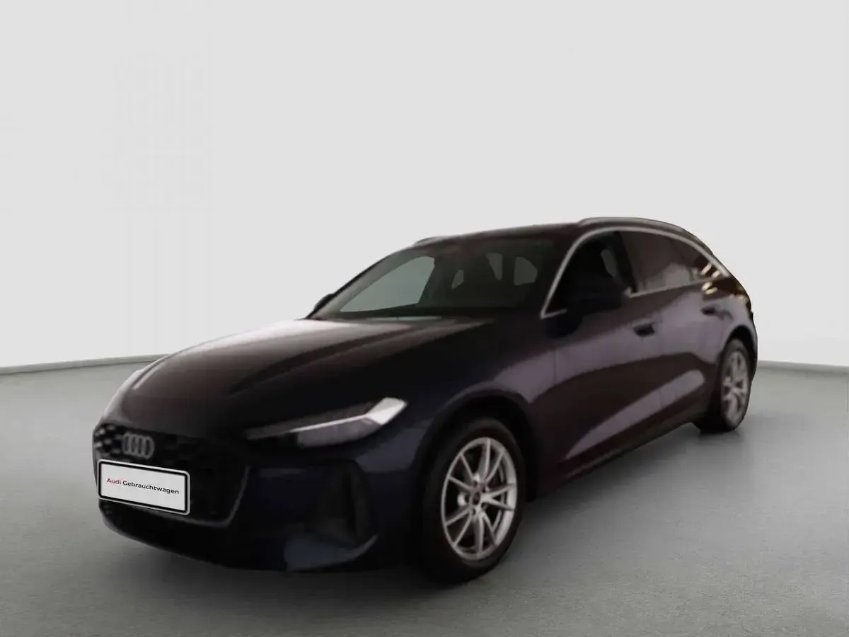 Gebraucht Audi A5 Sport 204 PS (150 kW) 2025 Firmamentblau metallic Kombi