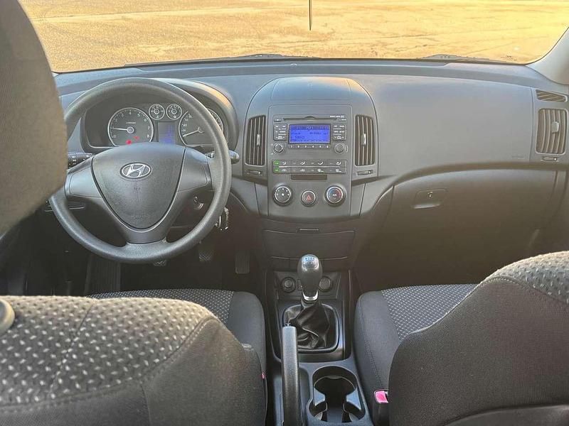 Gebraucht Hyundai i30 Classic 99 PS (72 kW) 2011 Limousine