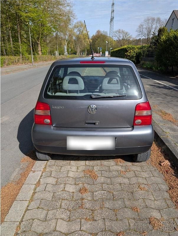 Gebraucht VW Lupo 50 PS (36 kW) 2004 Grau Kleinwagen