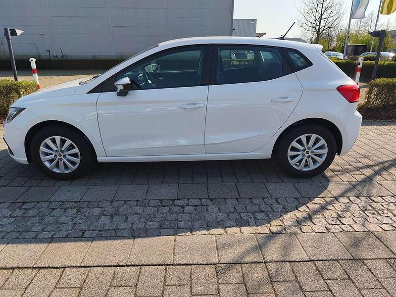 Gebraucht Seat Ibiza 95 PS (69 kW) 2022 Weiß Kleinwagen